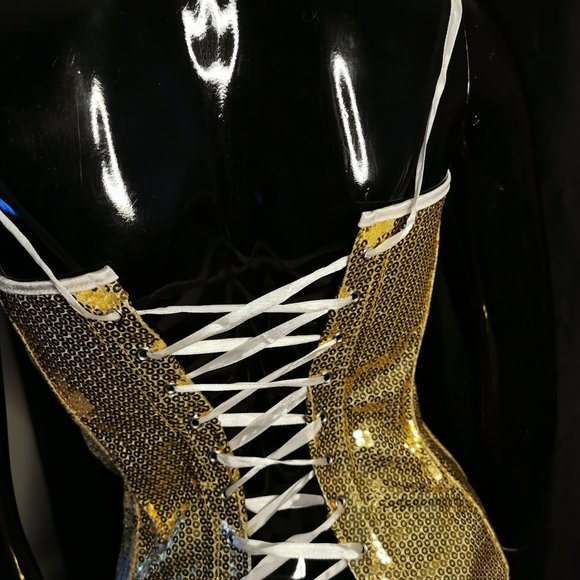 New Years Eve is around the corner! - Picture 3 of 3